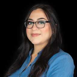 Headshot Sonia Torres